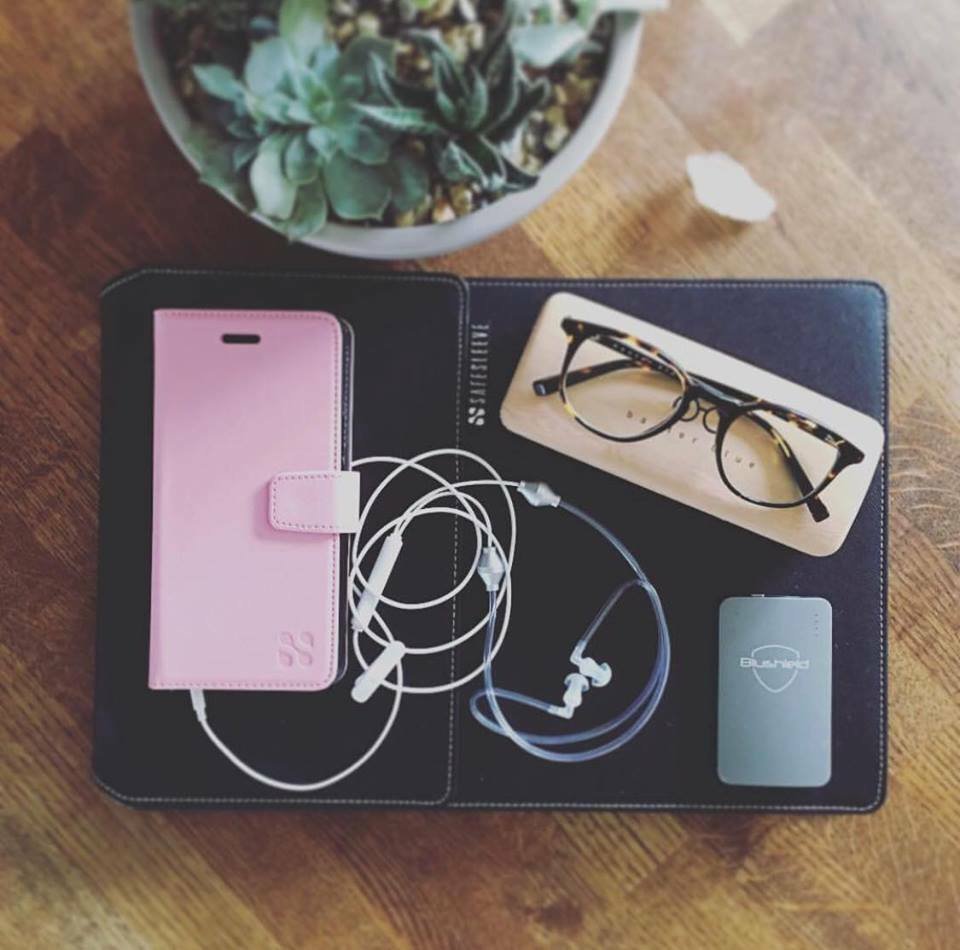 SafeSleeve Laptop Black Case